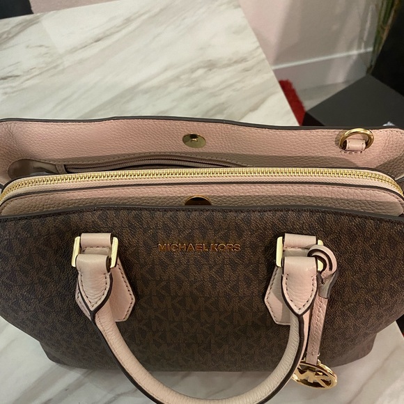 Michael Kors Camille Satchel - Picture 3 of 11